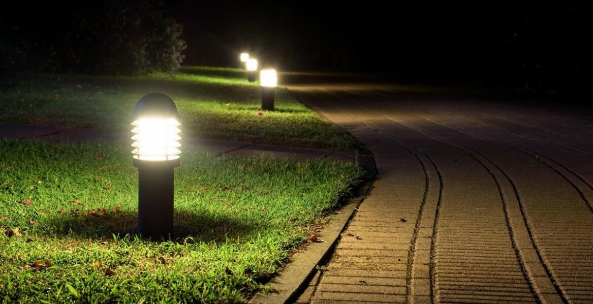 Jak czujniki ruchu zwiększają efektywność oświetlenia solarnego?
