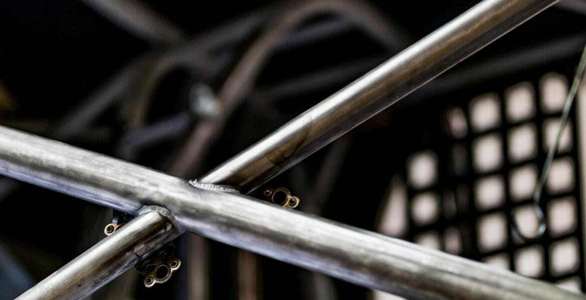 Jakie są najczęstsze wyzwania przy pracy z prętami nierdzewnymi?