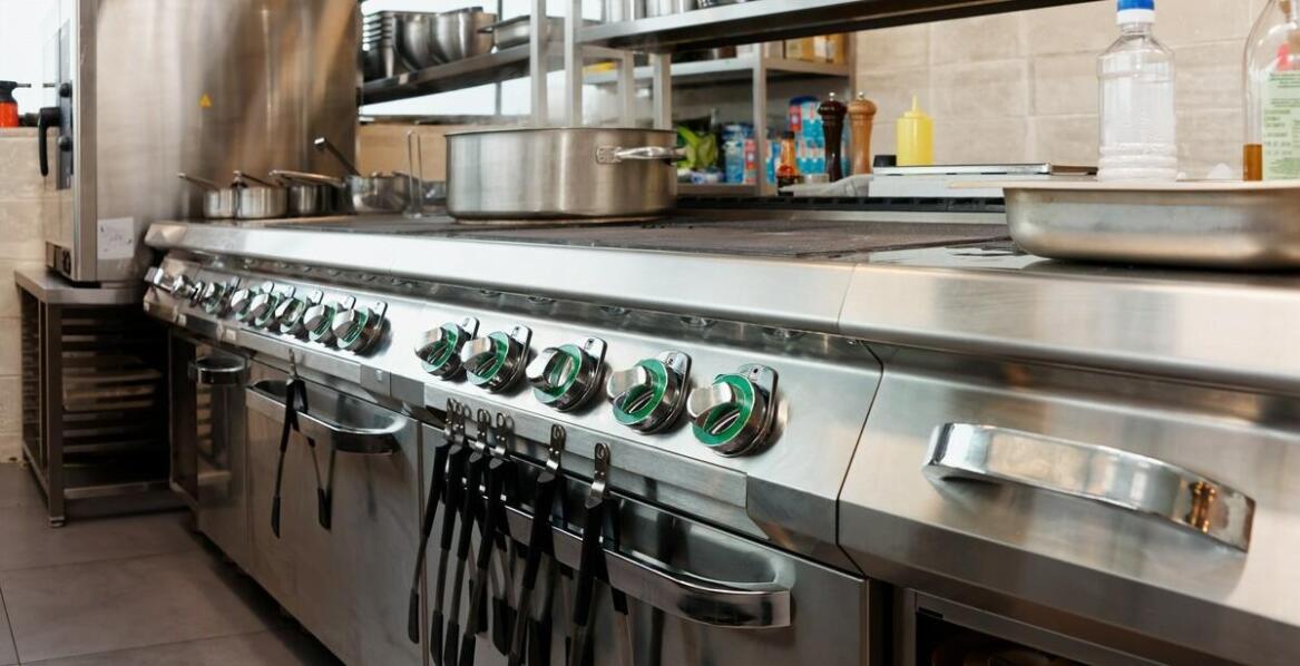 Wpływ nowoczesnych technologii na projektowanie urządzeń grzewczych dla gastronomii