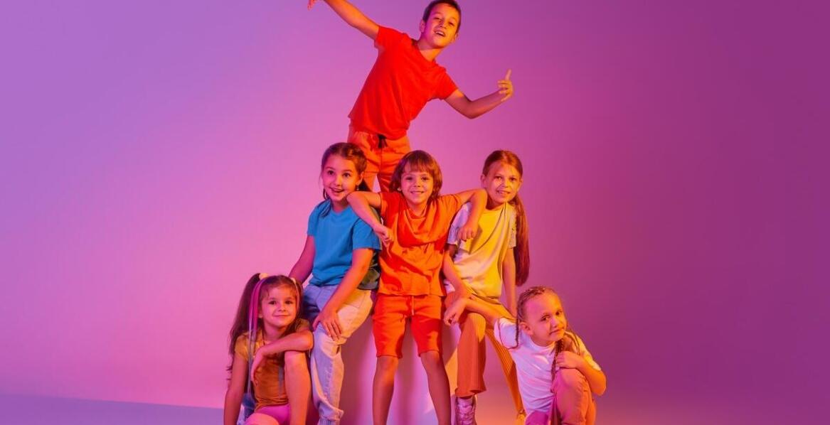 Dlaczego warto łączyć taniec współczesny z gimnastyką korekcyjną?