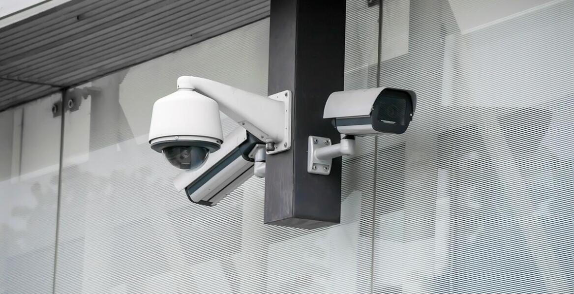 Jak systemy CCTV mogą przyczynić się do poprawy bezpieczeństwa mieszkańców?