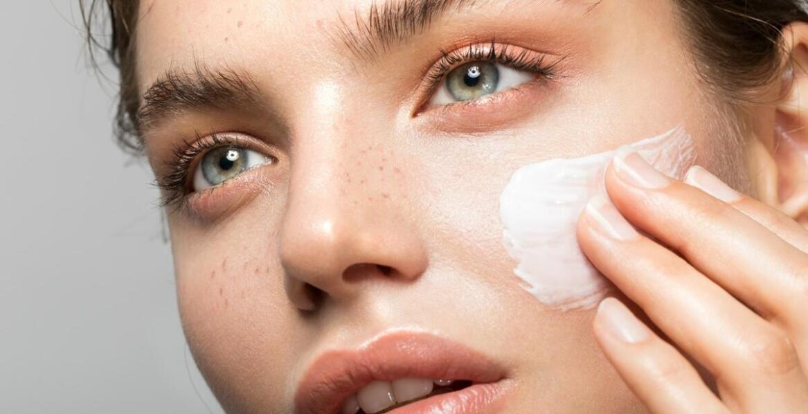 Dlaczego odbudowa kolagenu jest kluczowa dla zdrowego wyglądu skóry?