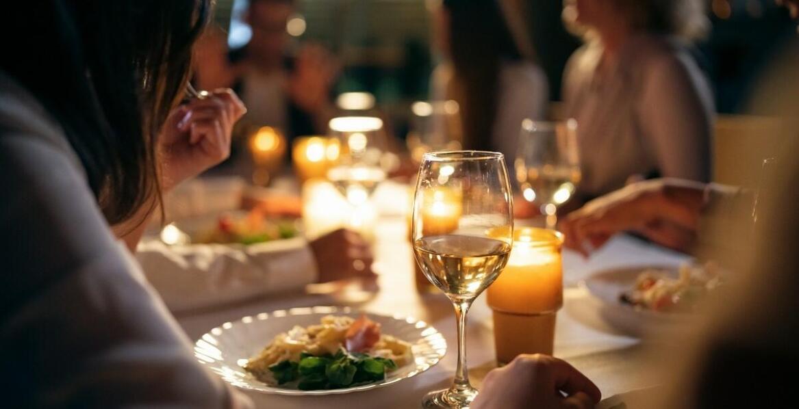 Organizacja imprez okolicznościowych w restauracji Biała Podlaska: co oferujemy?