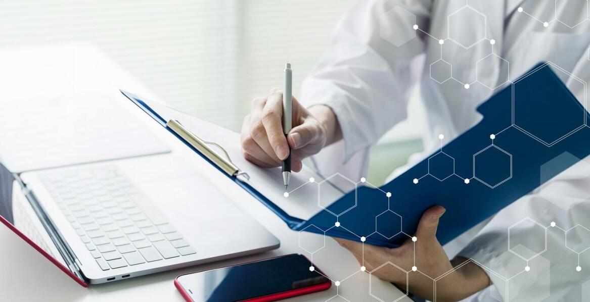 Tłumaczenia medyczne a cena tłumaczenia przysięgłego – co warto wiedzieć?