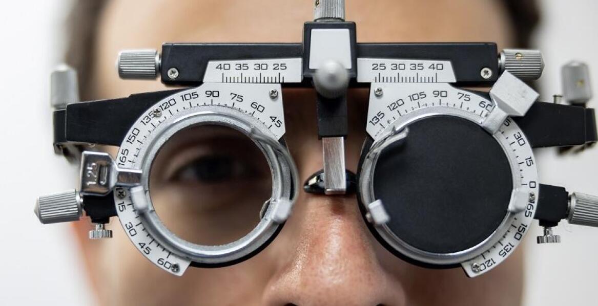 Jakie są etapy diagnostyki chorób oczu w profesjonalnym gabinecie okulistycznym?