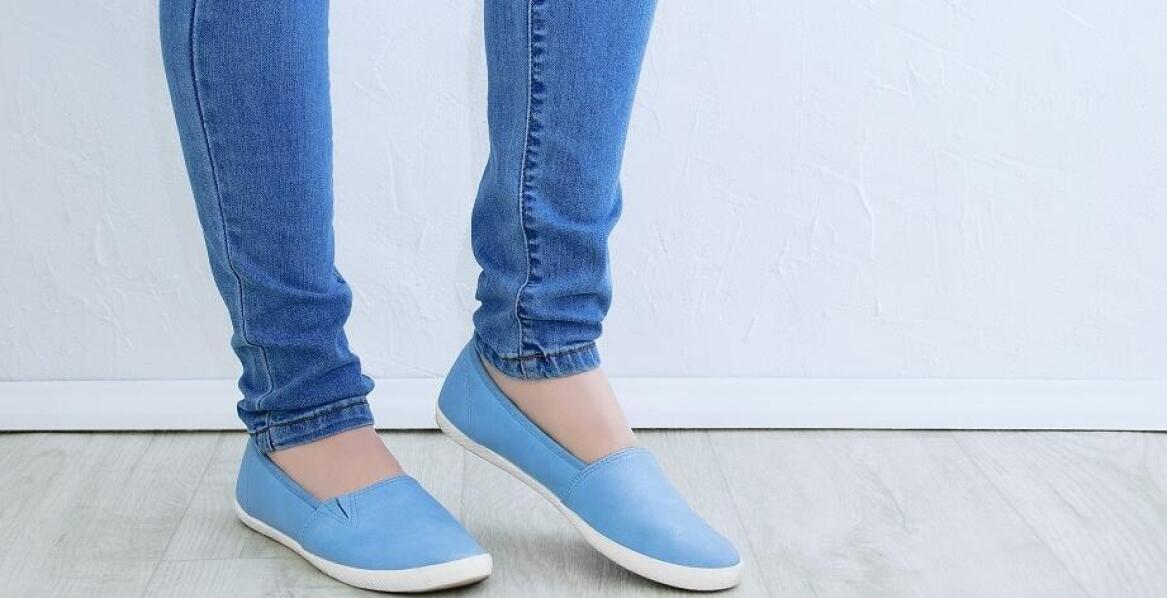 Najnowsze trendy w półbutach damskich - co warto wiedzieć?