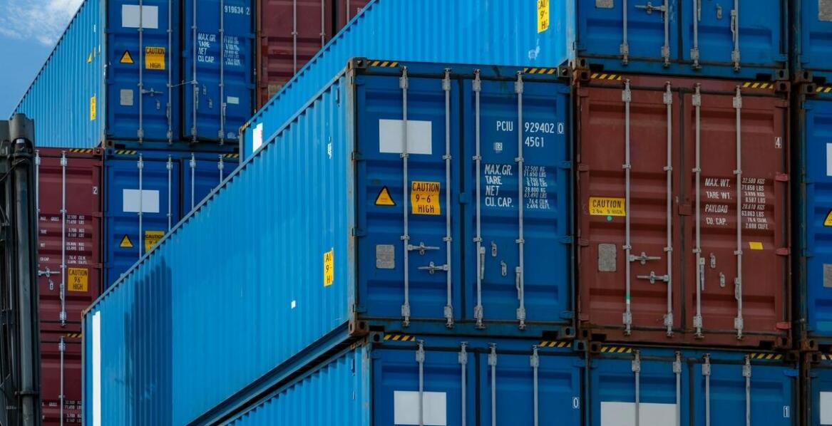 Jakie innowacyjne rozwiązania oferują nowoczesne kontenery magazynowe?