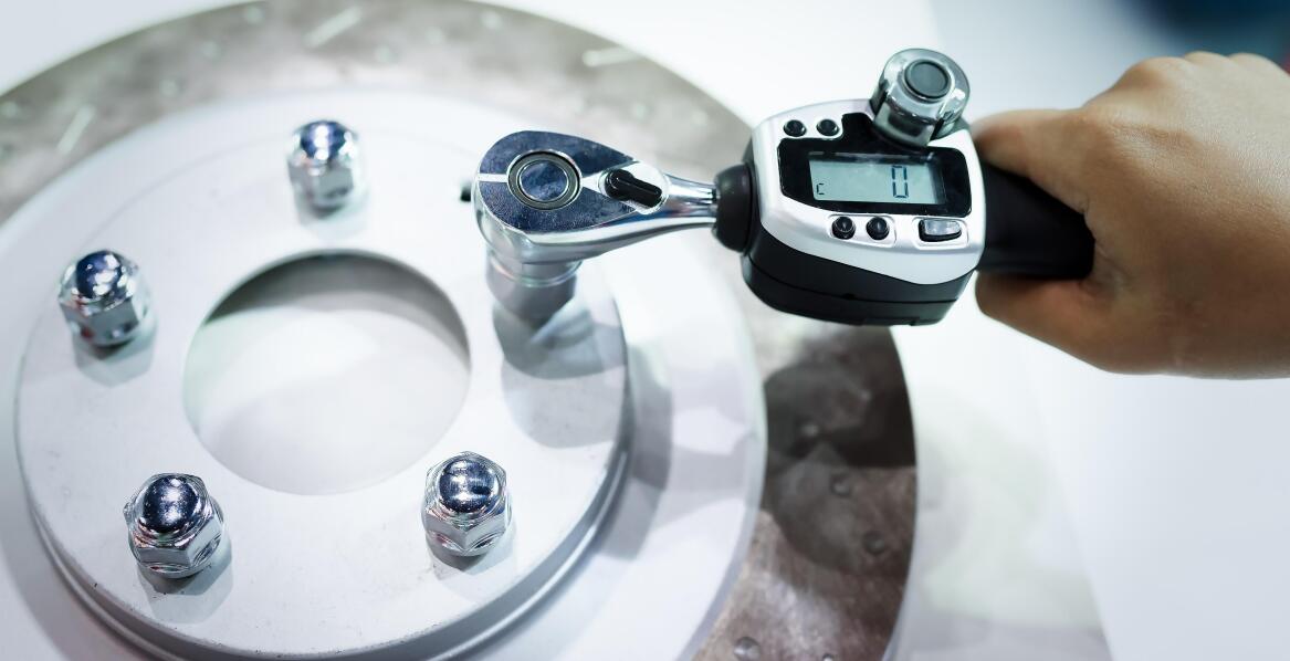 Rola pomiaru drgań mechanicznych w poprawie warunków pracy