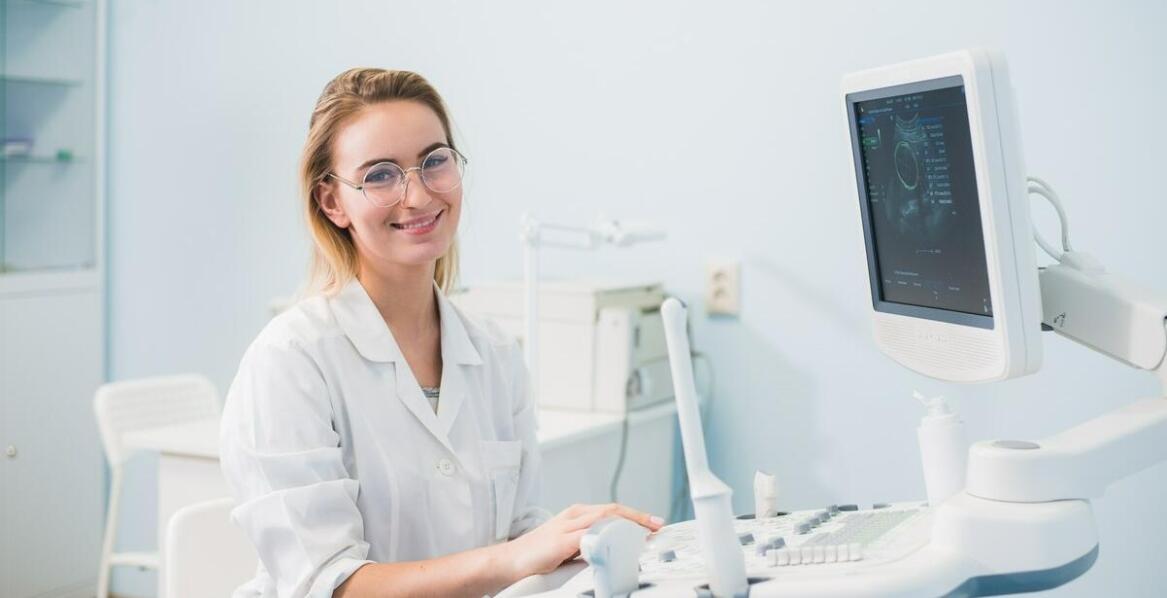 Rola kompleksowej obsługi serwisowej w utrzymaniu sprzętu medycznego w doskonałym stanie