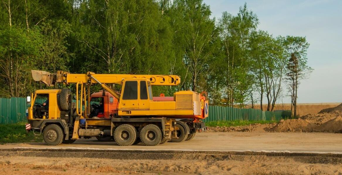 Jakie są główne zalety stosowania przewiertów HDD w projektach autostradowych?