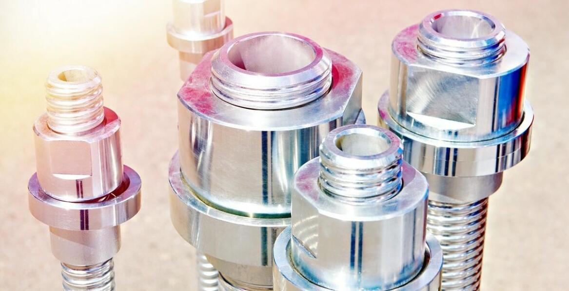 Jak wybierać grzałki nierdzewne do zastosowań przemysłowych?