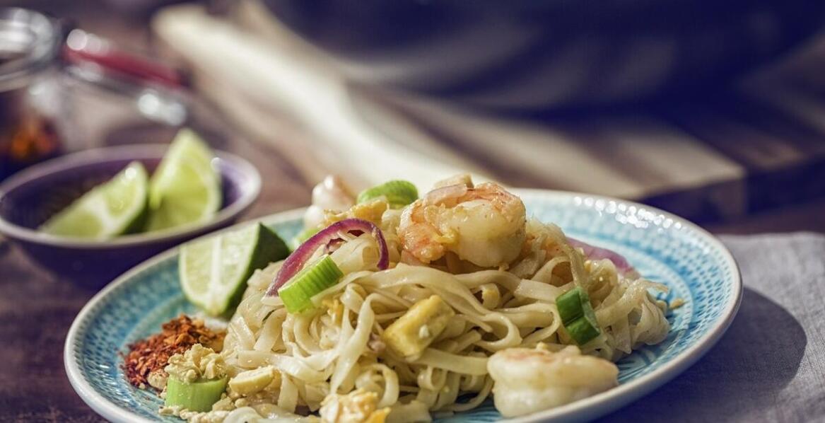 Pad Thai łódź – idealne danie na każdą okazję