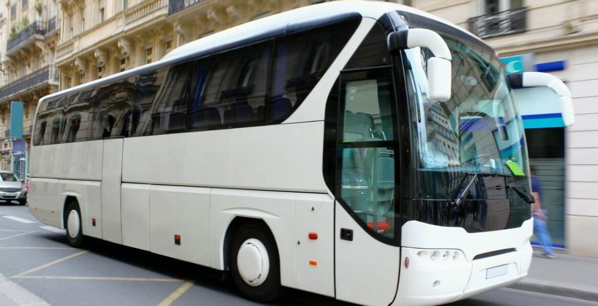 Co warto wiedzieć o rezerwacji przejazdów z firmą przewozową kamil?