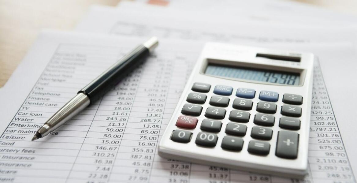 W jaki sposób ubezpieczenie na życie chroni przed niespodziewanymi wydatkami?