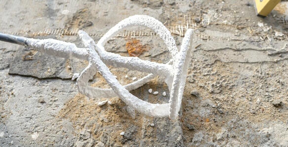 Beton C30/37 w szambach - dlaczego to najlepszy wybór?