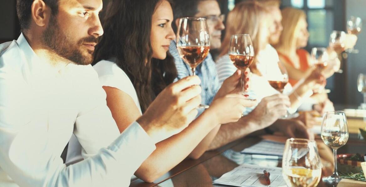 Hurtownia win: kompleksowa obsługa winiarska dla hoteli i restauracji