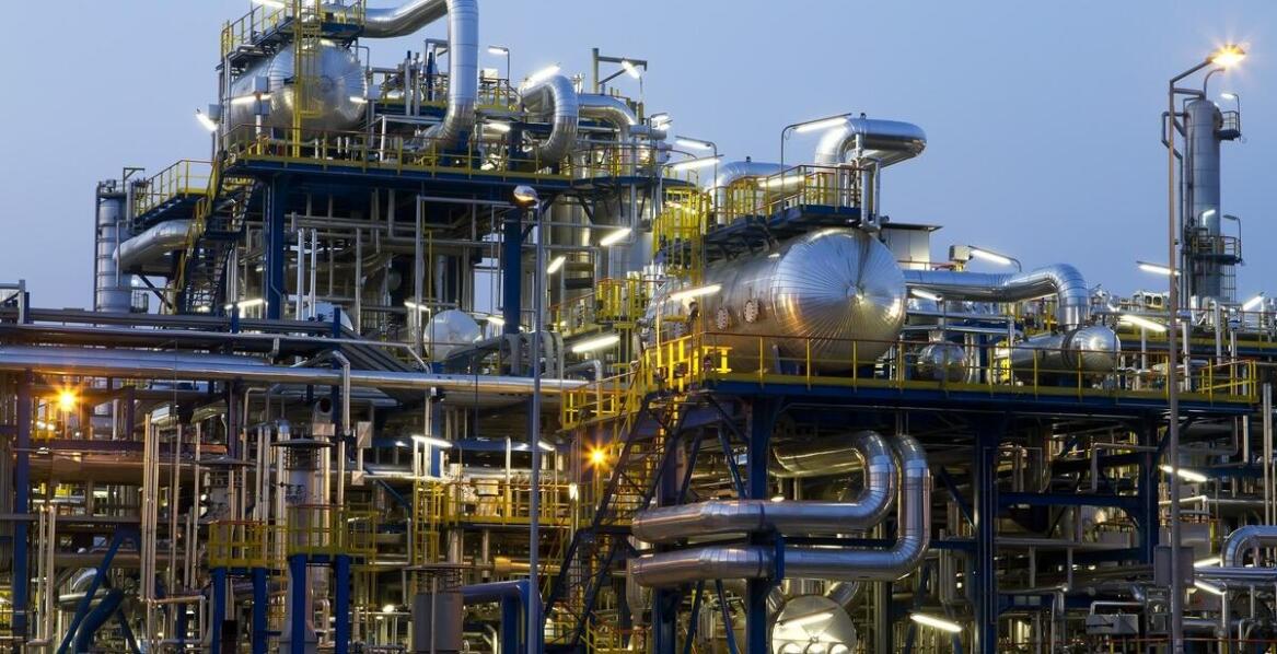 Wpływ wanien wychwytowych plastikowych na redukcję kosztów operacyjnych w firmie