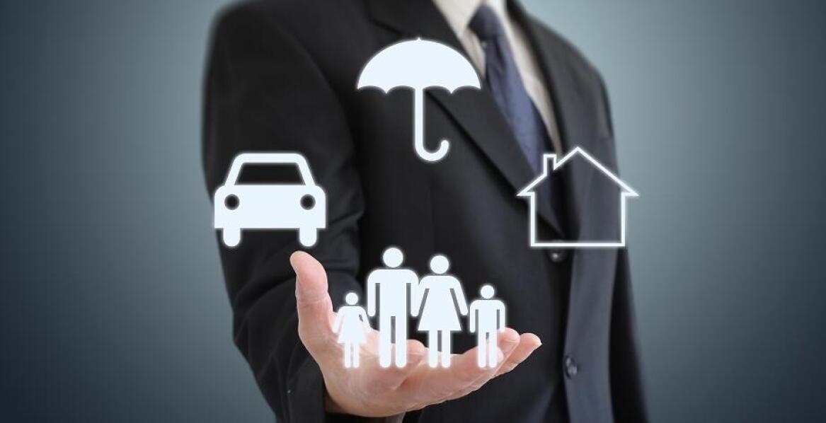 Jakie są korzyści z regularnych konsultacji z agentem ubezpieczeniowym?