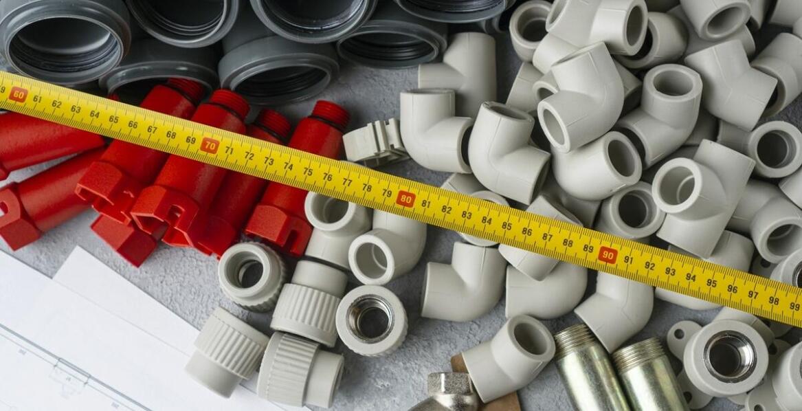 Rola akcesoriów montażowych w instalacji systemów grzewczych