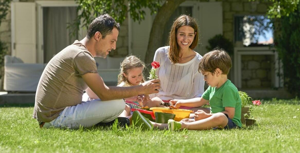 Egzotyczne wakacje all-inclusive – jakie udogodnienia oferują hotele dla rodzin?