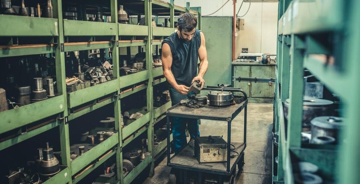 Jakie są najczęstsze wyzwania w naprawie sterowników samochodowych?