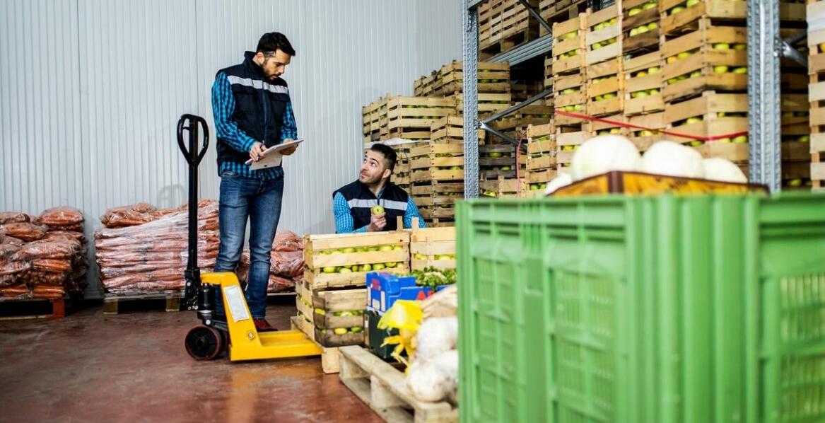 W jaki sposób logistyka wspiera przechowywanie produktów spożywczych?