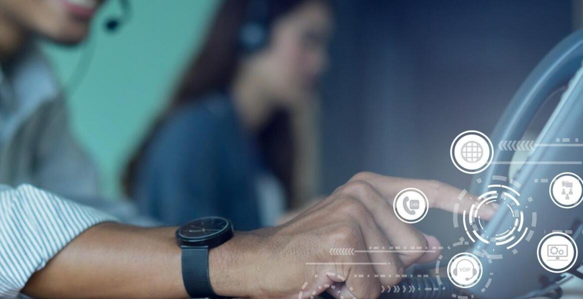 Jakie są główne korzyści z korzystania z obsługi klienta dostępnej 24/7?