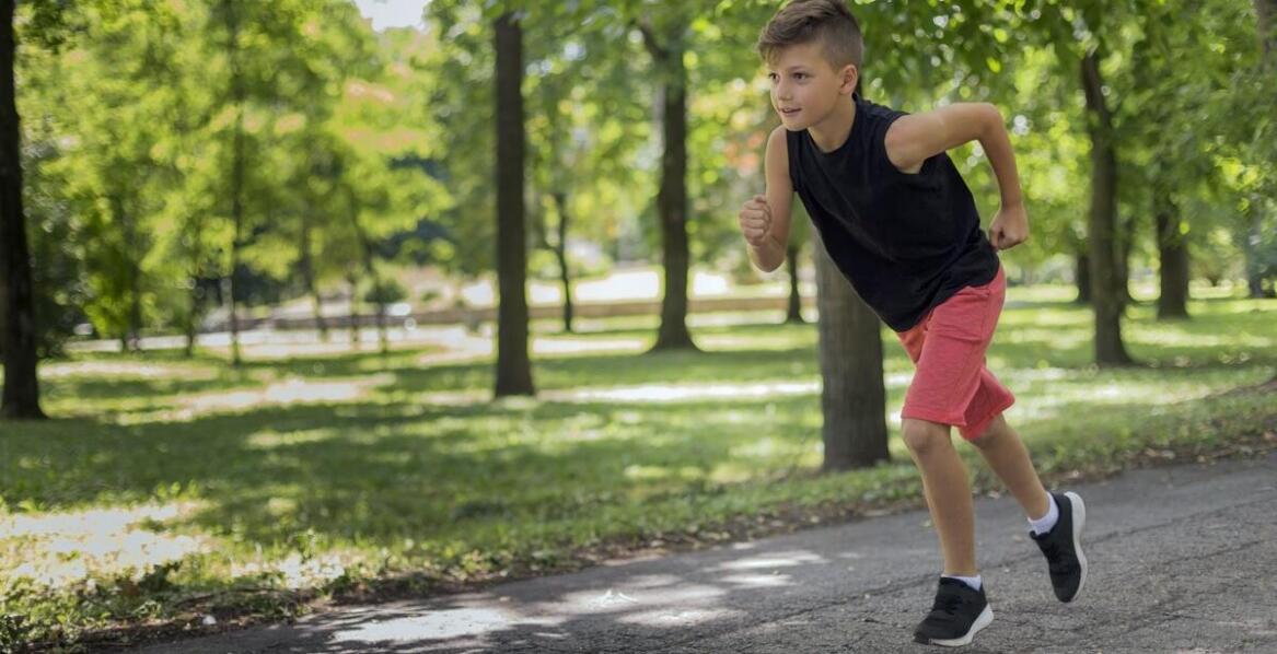 Rola jazdy na rolkach w poprawie kondycji fizycznej: co mówi nauka?