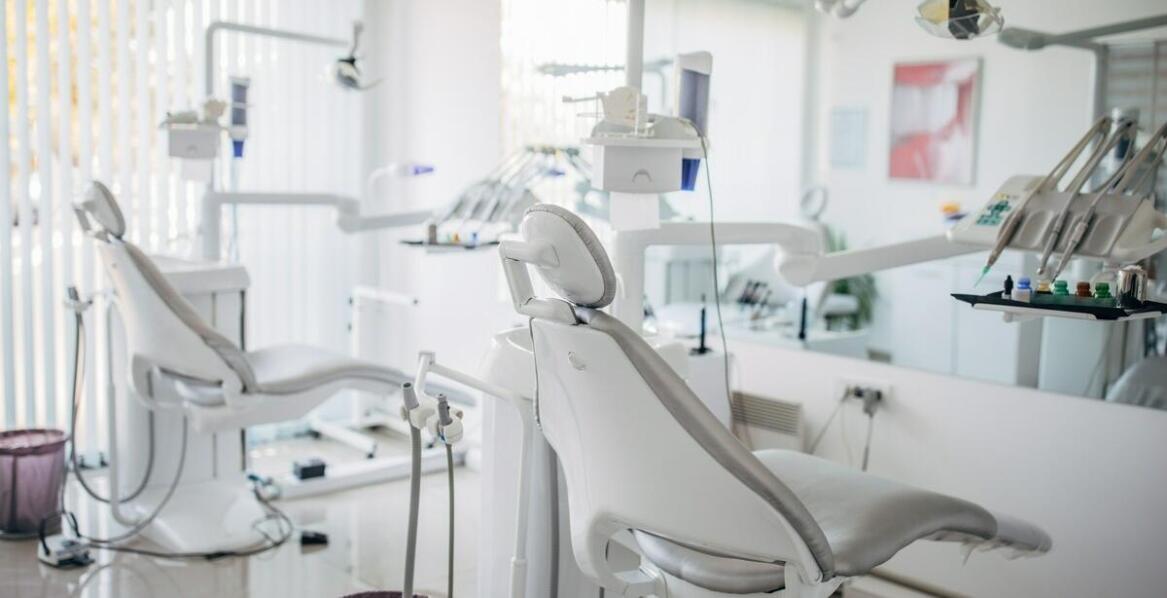 Dlaczego warto wybrać usługi endodontyczne w gabinecie stomatologicznym w Gdańsku na Morenie?