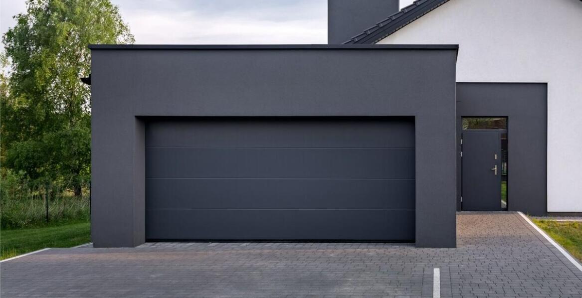 Aluminium bei der Konstruktion von Luxus-Garagen – Haltbarkeit und Leichtigkeit