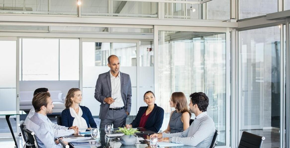 Jak adwokaci mogą pomóc w zarządzaniu ryzykiem prawnym w biznesie?