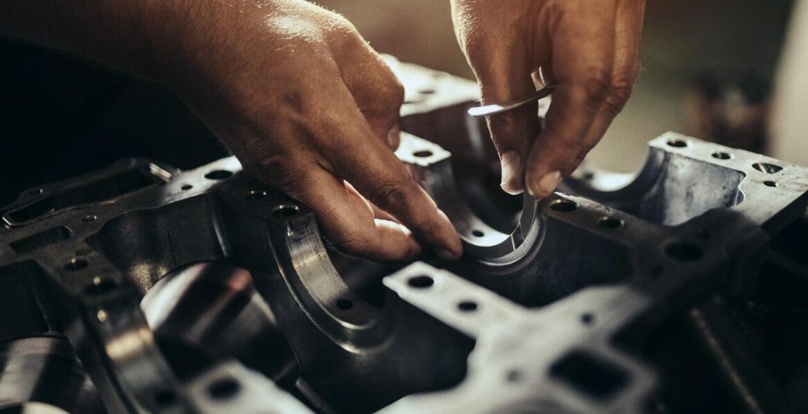 Jakie są najczęstsze problemy w silnikach marin wymagających regeneracji?