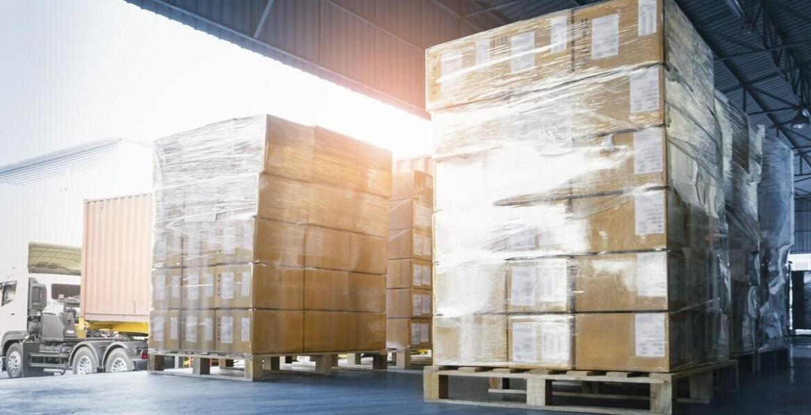 Wysyłka zderzaka samochodowego – jak monitorować status przesyłki?