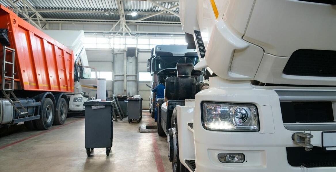 Co wyróżnia serwis Mercedes Truck w Strykowie na tle konkurencji?