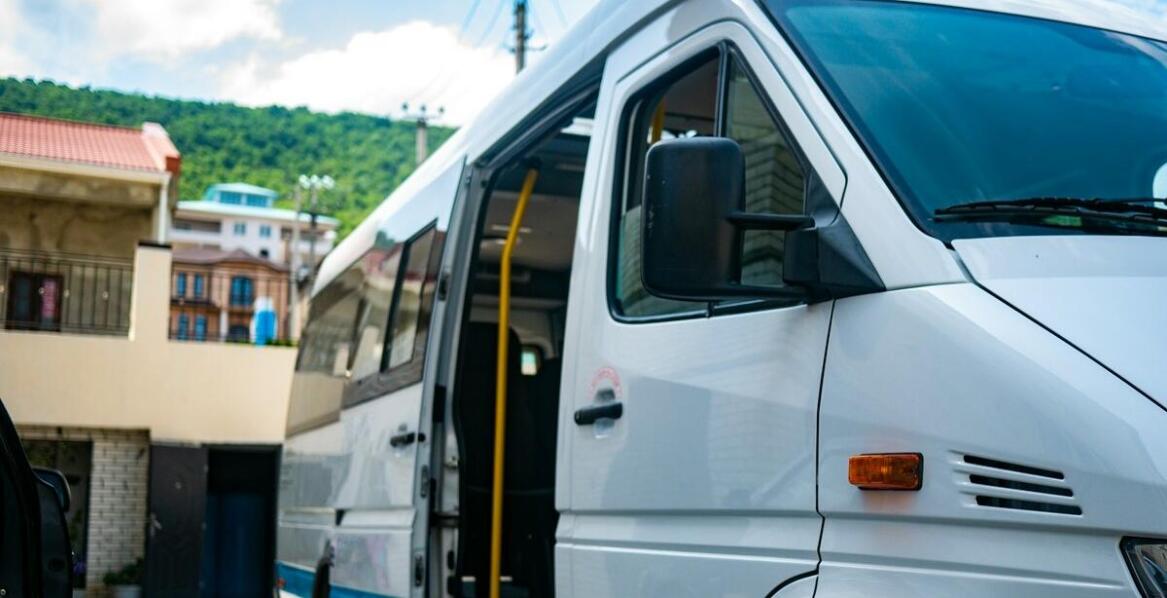 Jakie udogodnienia dostępne są podczas przewozów osobowych do Niemiec z Jeleniej Góry?