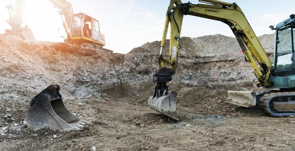 Jak efektywność prac ziemnych wpływa na koszty inwestycji budowlanych?