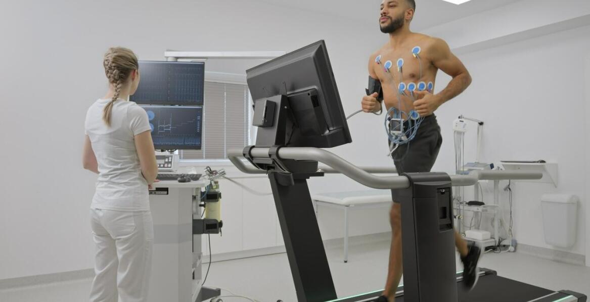 Porównanie: badanie Holterem a tradycyjne EKG - różnice i zastosowania