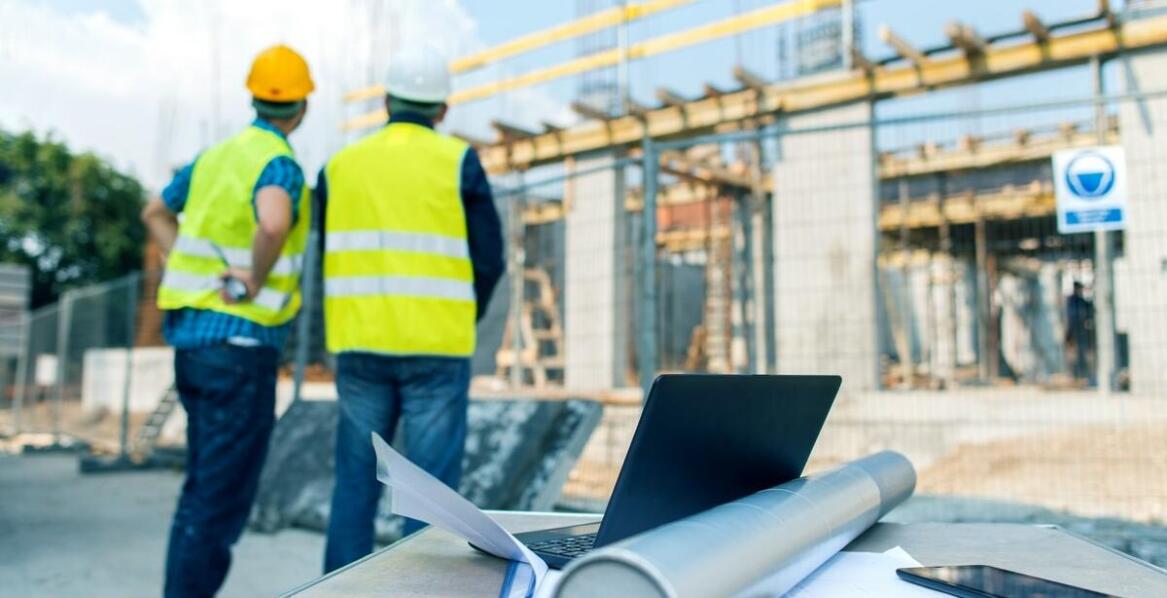 Budowa domu w Pruszkowie – Jak przygotować się na współpracę z architektem?