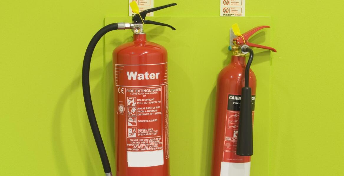 Wpływ dobrze opracowanych instrukcji bezpieczeństwa pożarowego na kulturę pracy