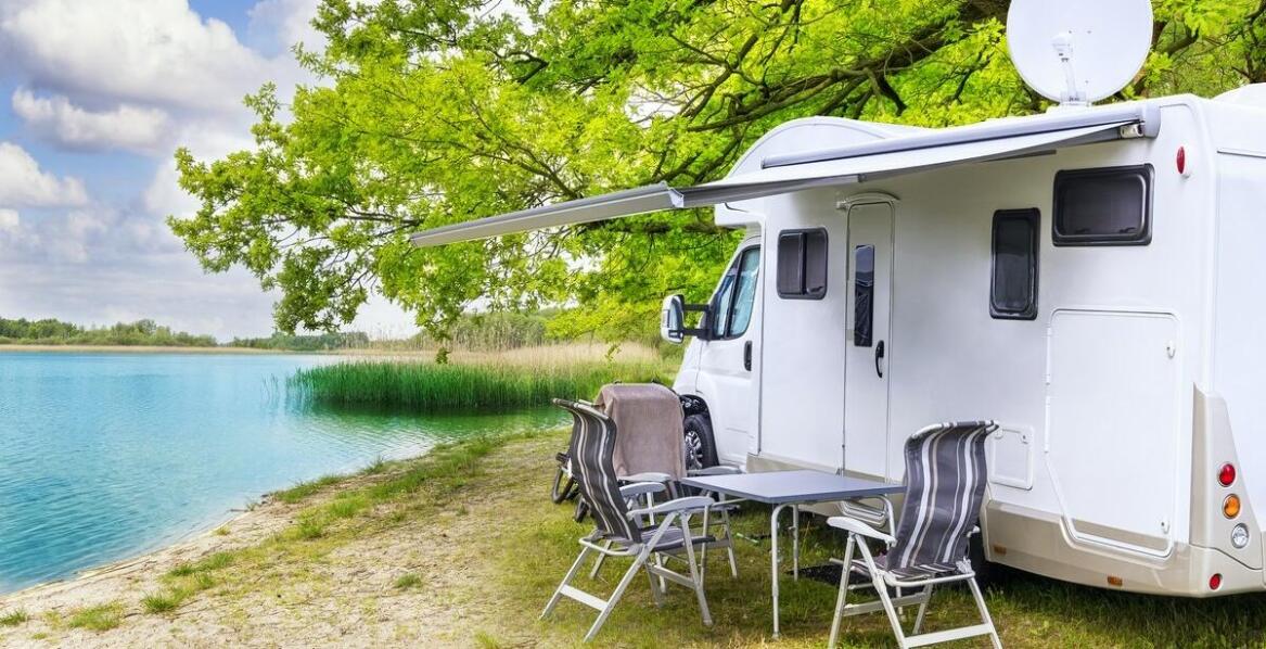 Jak wypożyczalnia przyczep kempingowych umożliwia swobodę podróżowania?