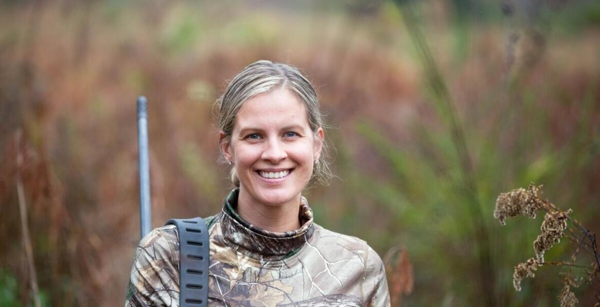 Jak przygotować się na polowanie w dzikiej kniei: sprzęt i techniki