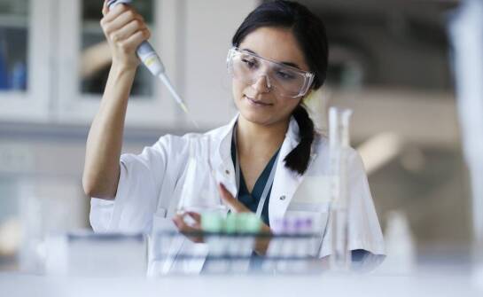 Proces pobierania próbek w badaniach biokompatybilności