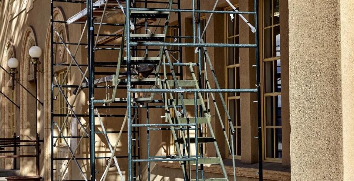 Dlaczego atestowane elementy rusztowania choinkowego to gwarancja bezpieczeństwa?