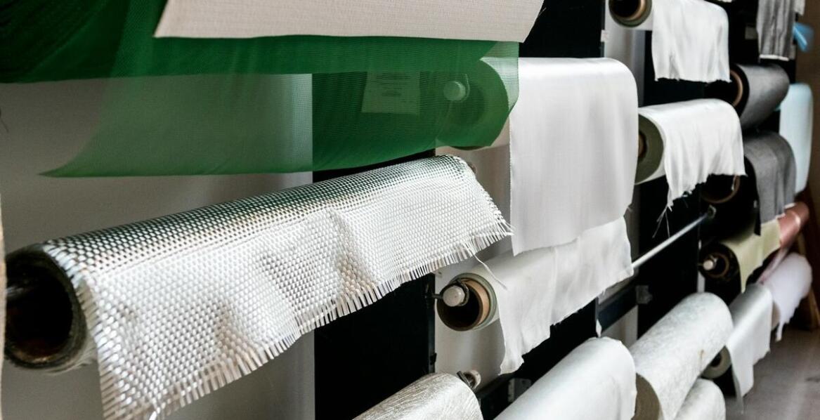 Jak formowanie próżniowe przyczynia się do zrównoważonego rozwoju w branży opakowań?