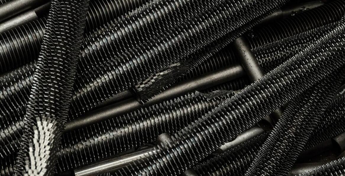 Jakie są najnowsze innowacje w produkcji elementów stalowo-gumowych?