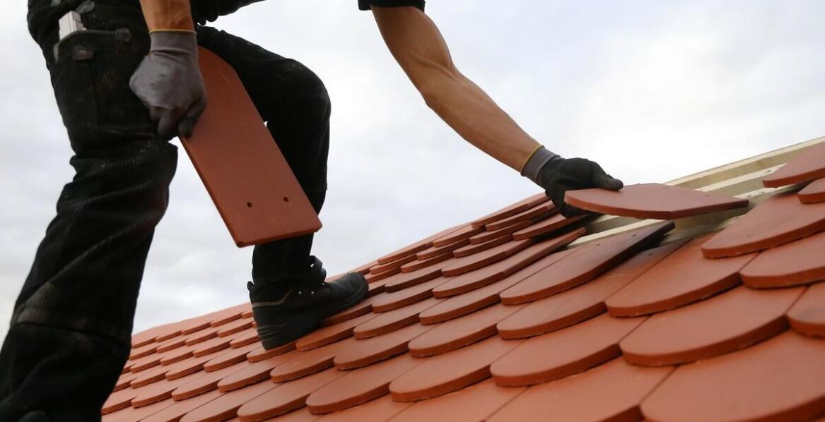 Wpływ jakości wykonania usług dekarskich na wartość nieruchomości