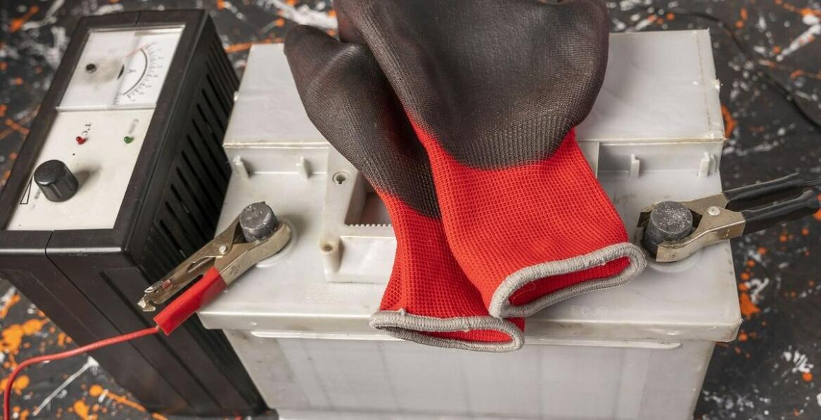 Kluczowe cechy akumulatorów do jachtów, które zwiększają bezpieczeństwo na wodzie