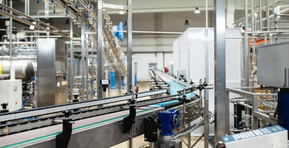 Przewaga automatycznego uzupełniania zbiorników nad tradycyjnymi metodami