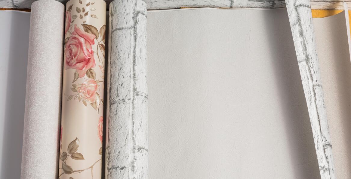What are the advantages of using pastes when installing wallpaper?