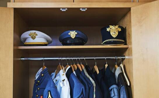 Personalizacja kurtek ochronnych dla policji – dlaczego warto inwestować w indywidualne rozwiązania?